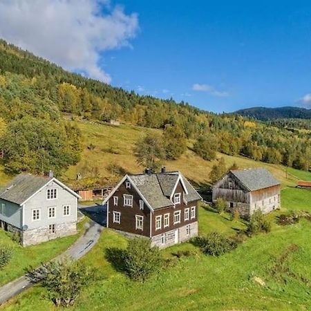 Heggjabygda Gjestegard, Nordfjordeid Zewnętrze zdjęcie