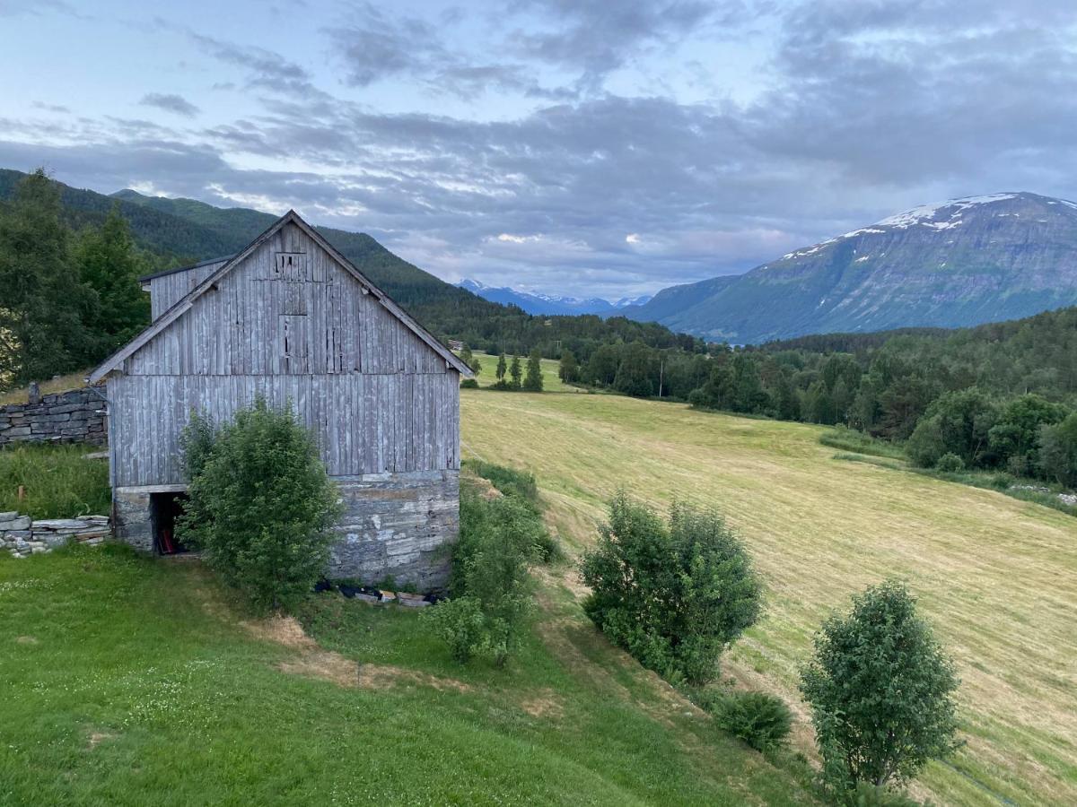 Heggjabygda Gjestegard, Nordfjordeid Zewnętrze zdjęcie